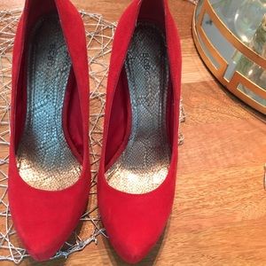 BCBGeneration Red Pump Heels Size 7